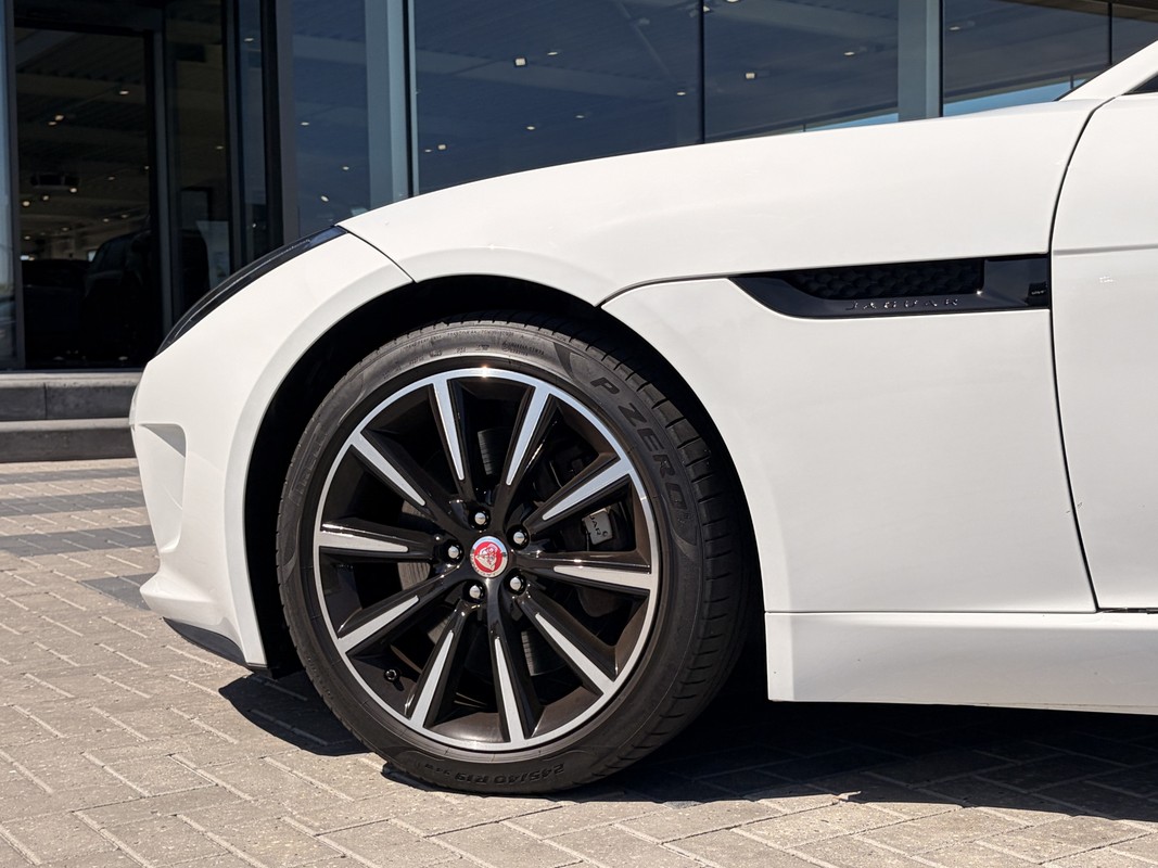 Jaguar F-TYPE