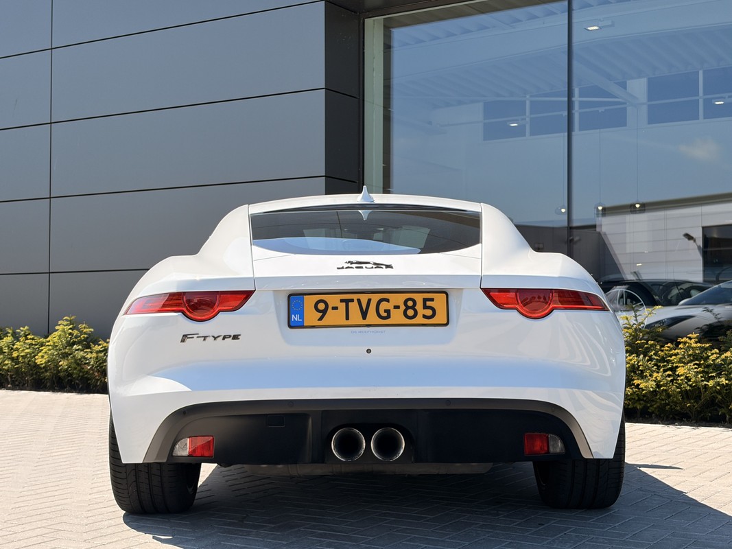 Jaguar F-TYPE