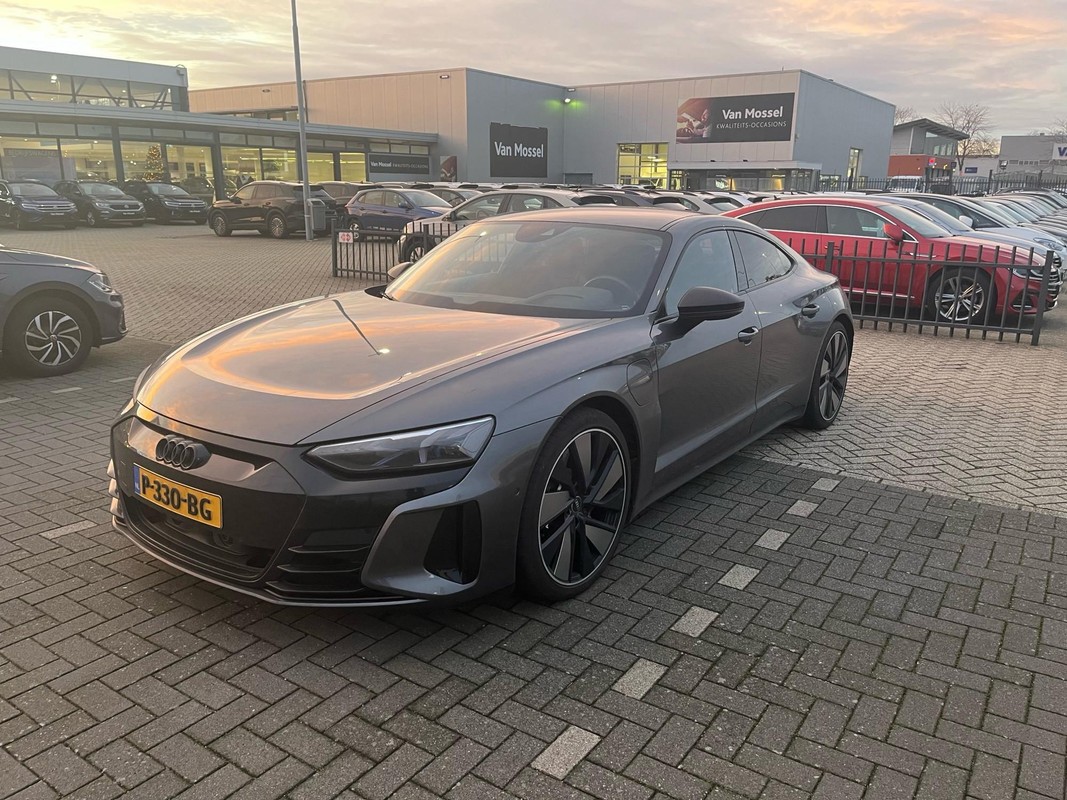 Audi e-tron GT