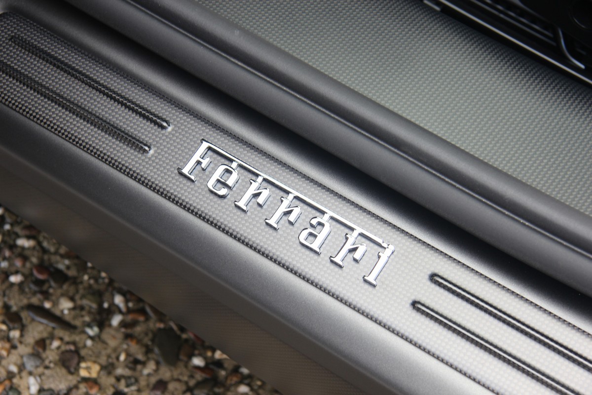 Ferrari 296