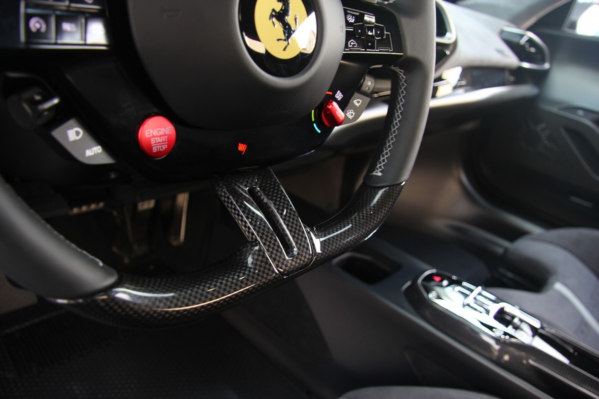Ferrari 296