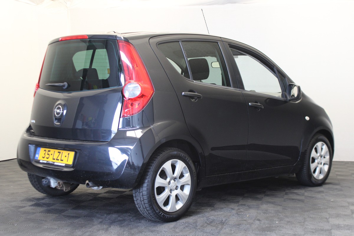 Opel Agila