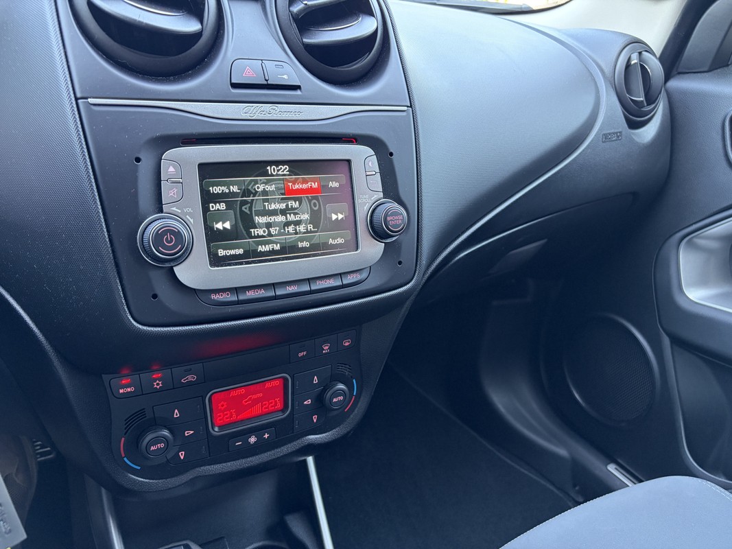 Alfa Romeo MiTo