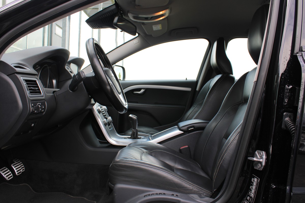 Volvo XC70