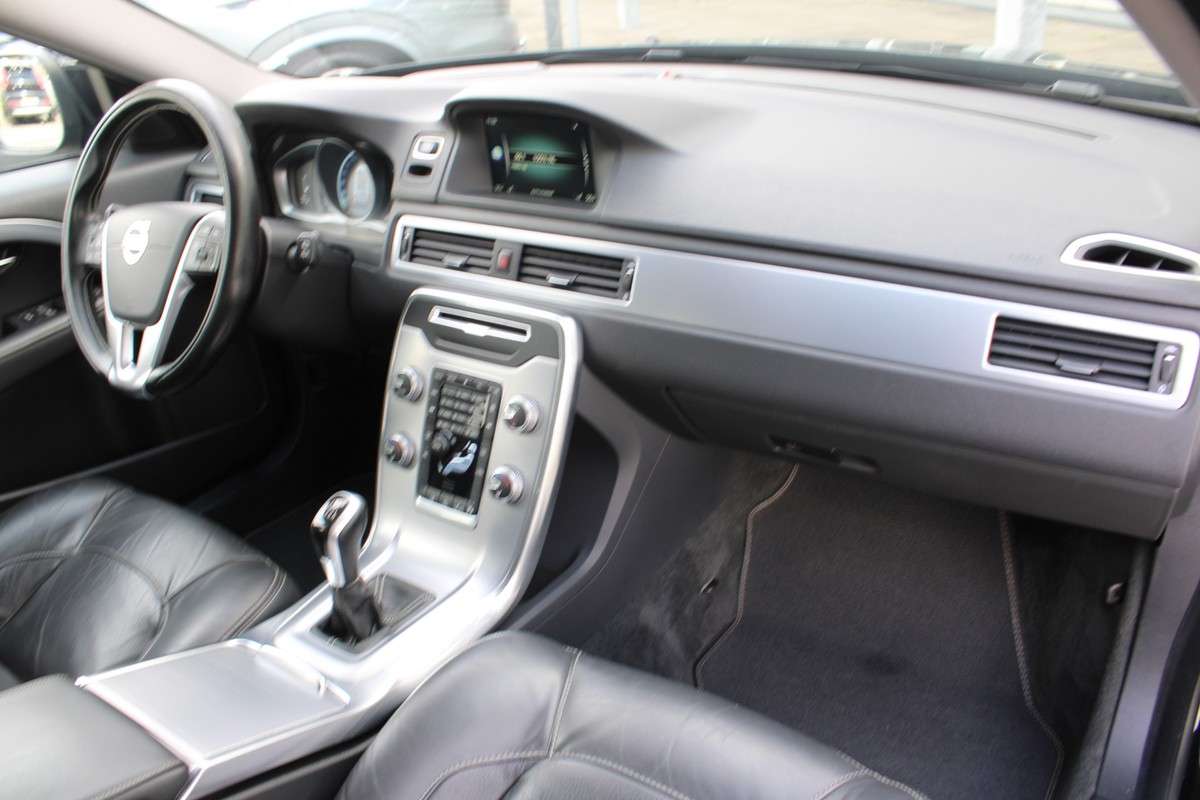 Volvo XC70