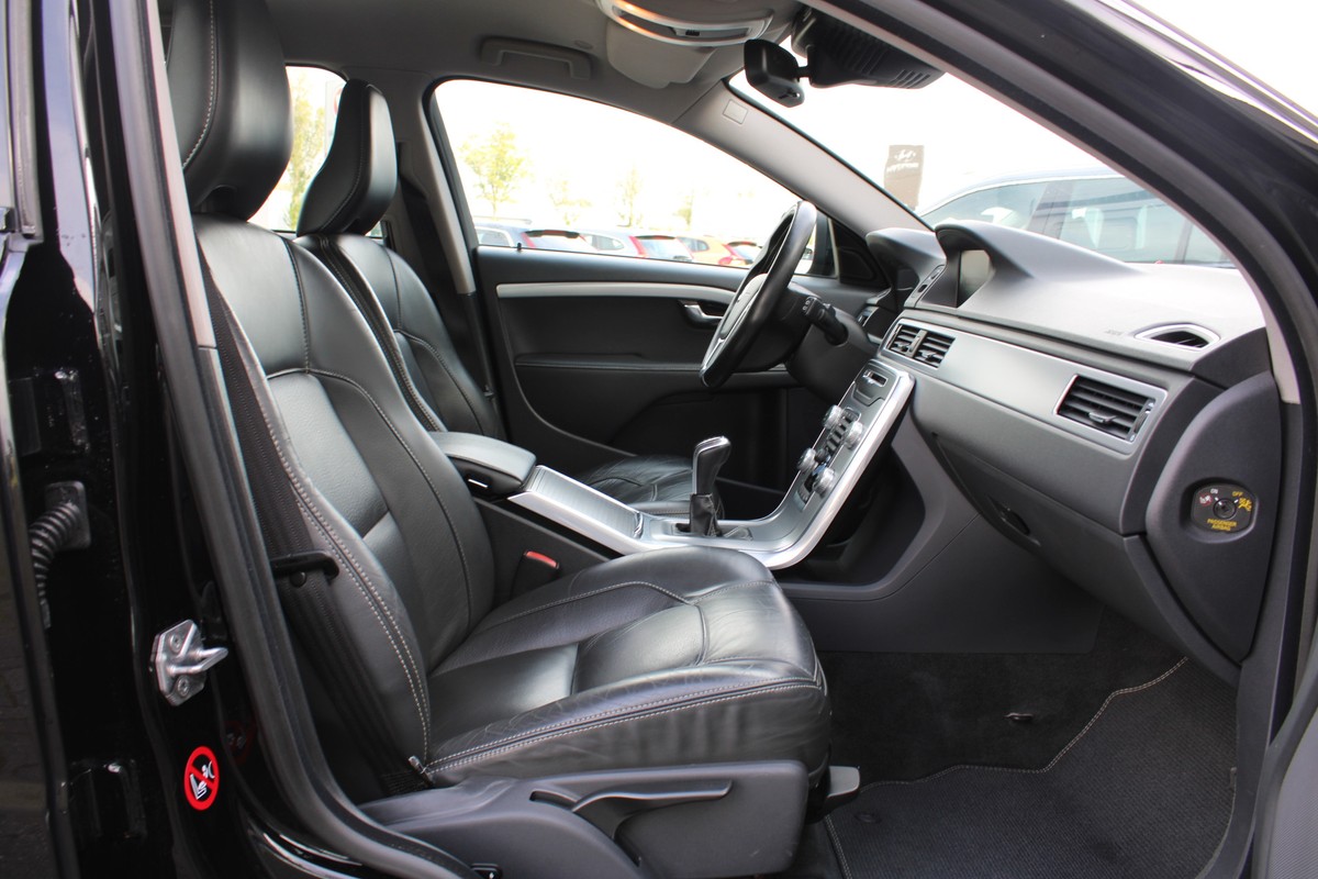 Volvo XC70