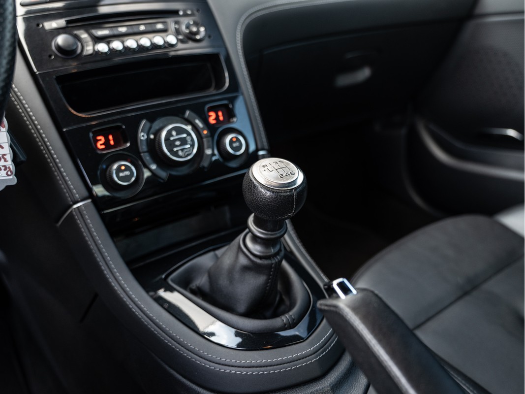 Peugeot RCZ