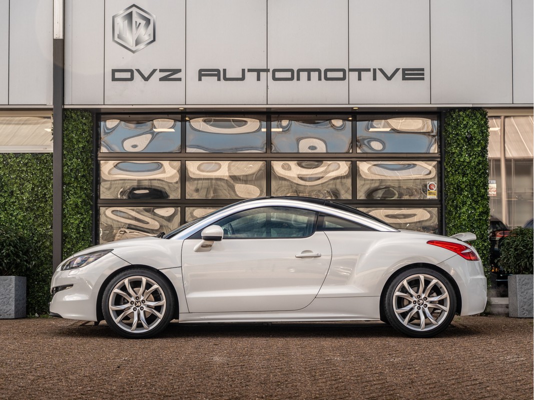 Peugeot RCZ