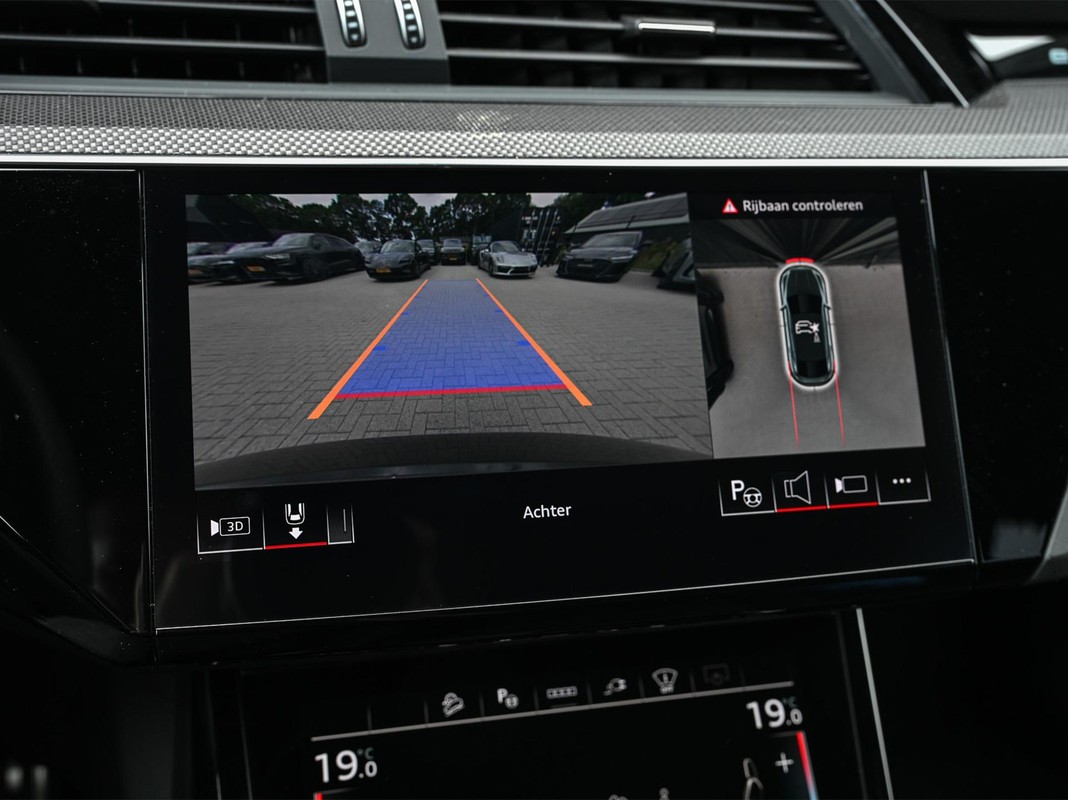 Audi Q8 Sportback e-tron