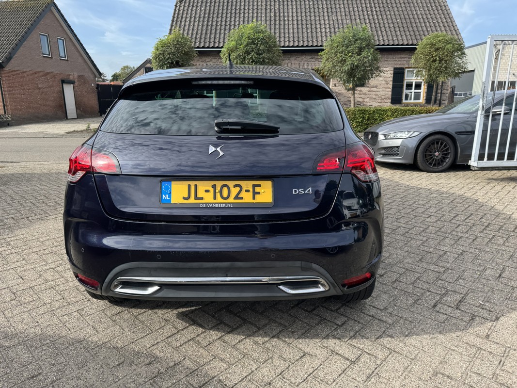 DS DS 4