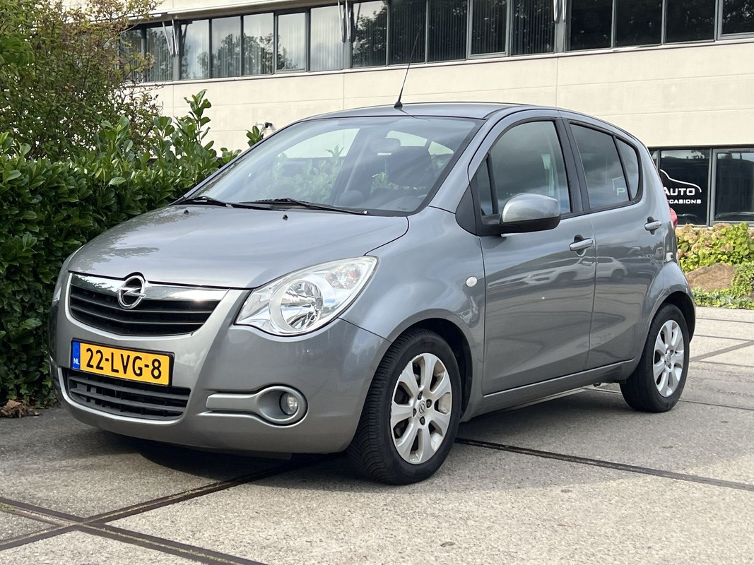 Opel Agila