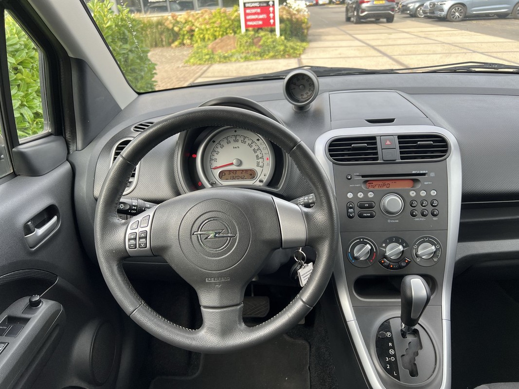Opel Agila