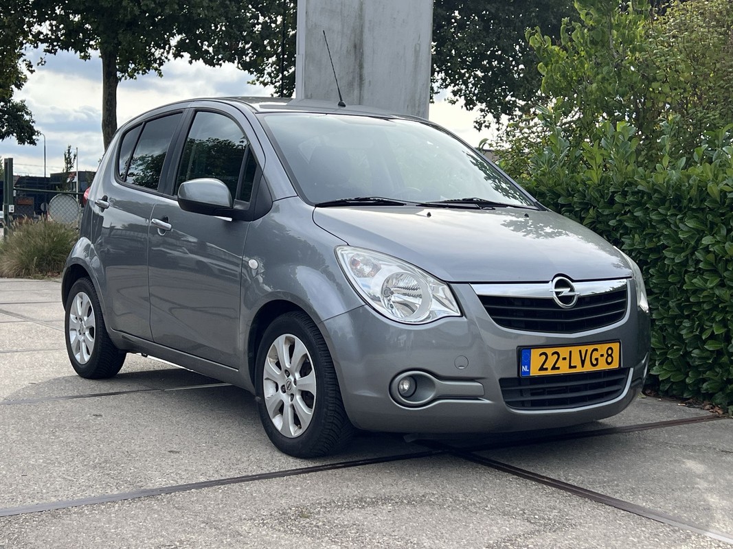Opel Agila