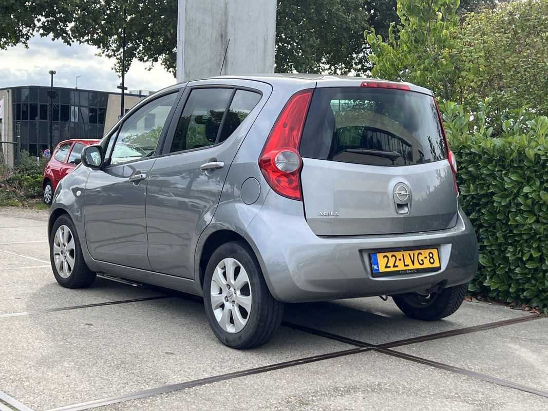 Opel Agila