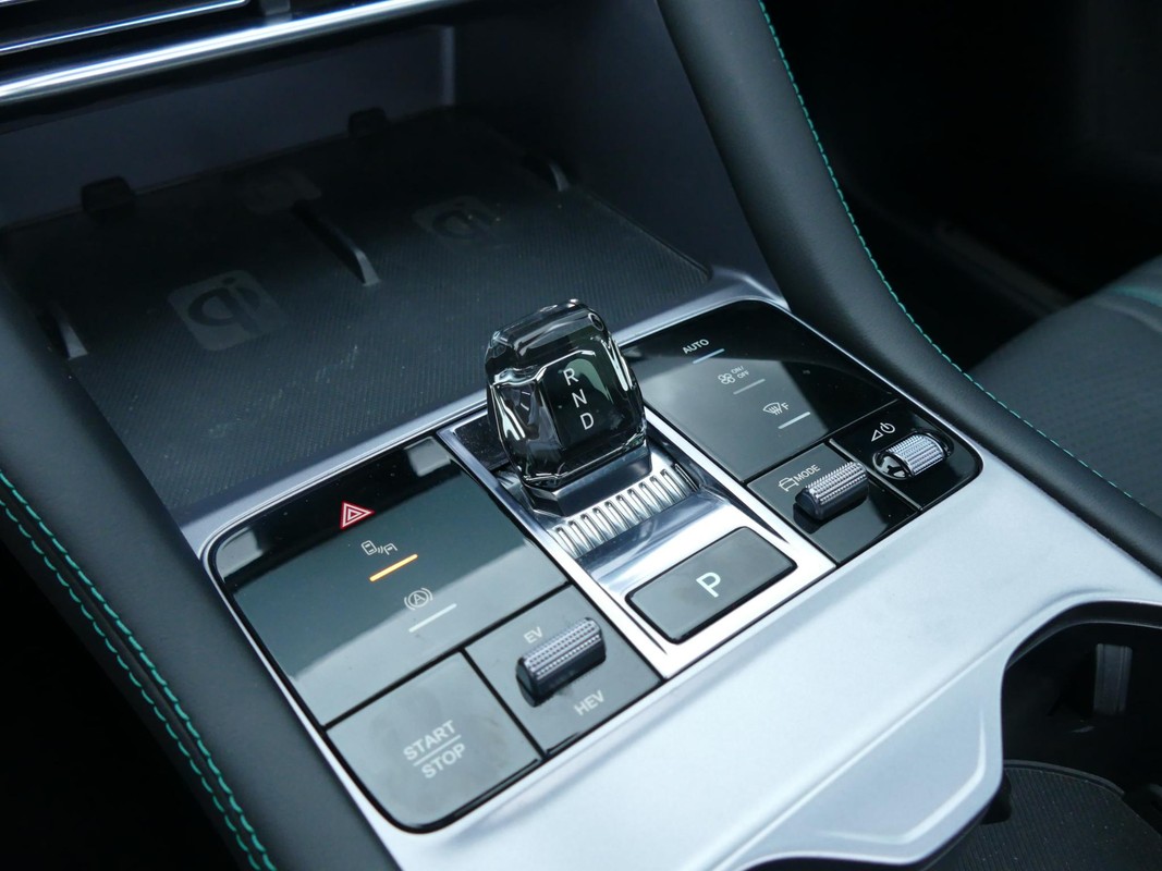 BYD SEAL U
