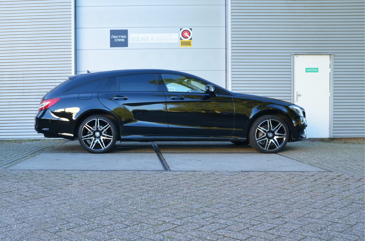Mercedes-Benz CLS