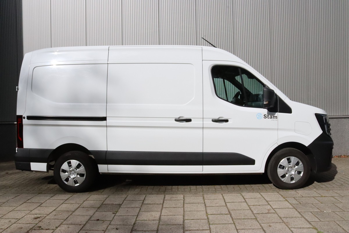 Nissan Interstar