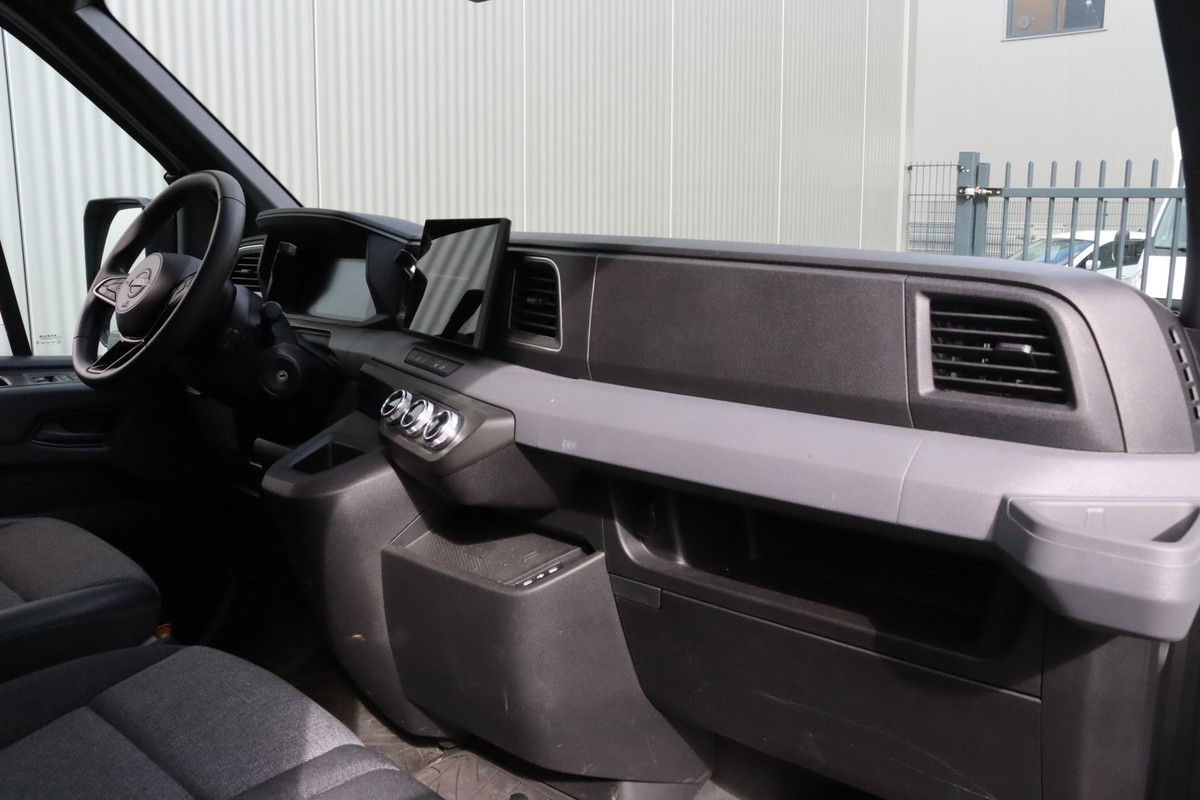 Nissan Interstar