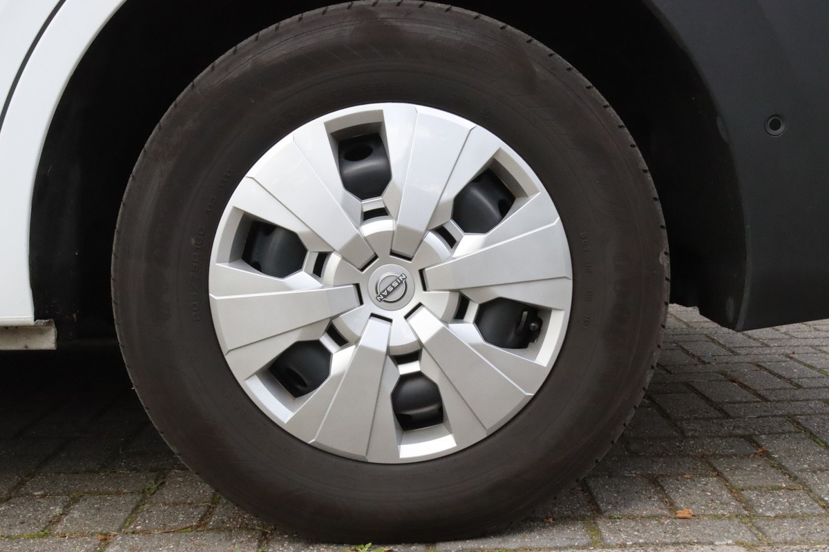 Nissan Interstar