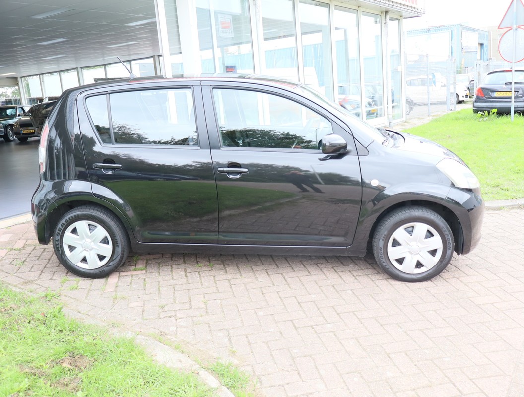 Daihatsu Sirion