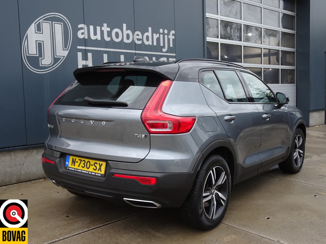 Volvo XC40