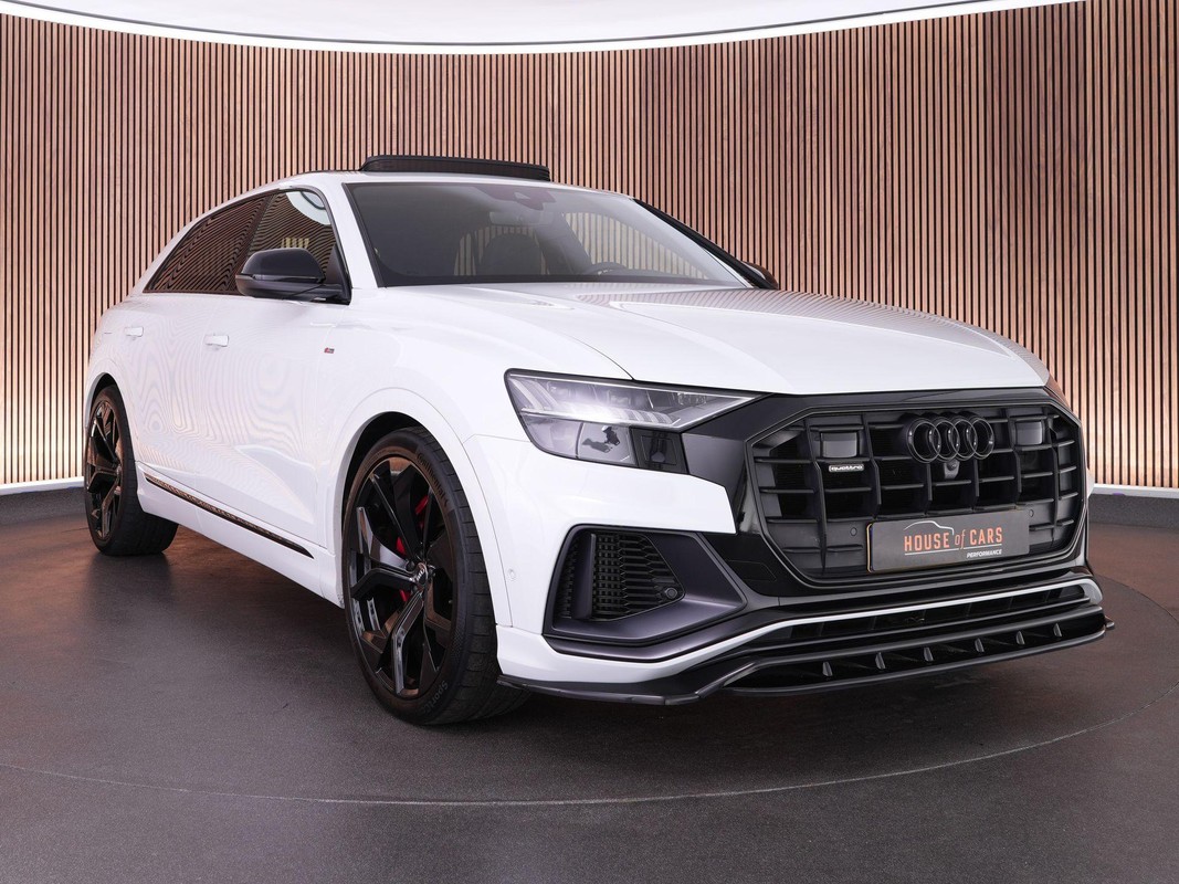 Audi Q8