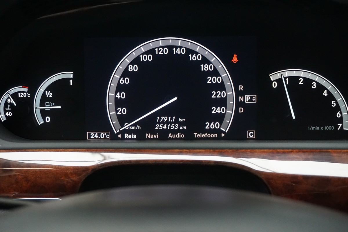 Mercedes-Benz S-Klasse