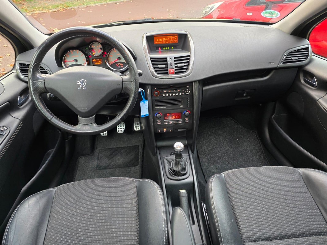 Peugeot 207