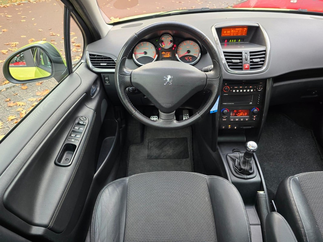 Peugeot 207
