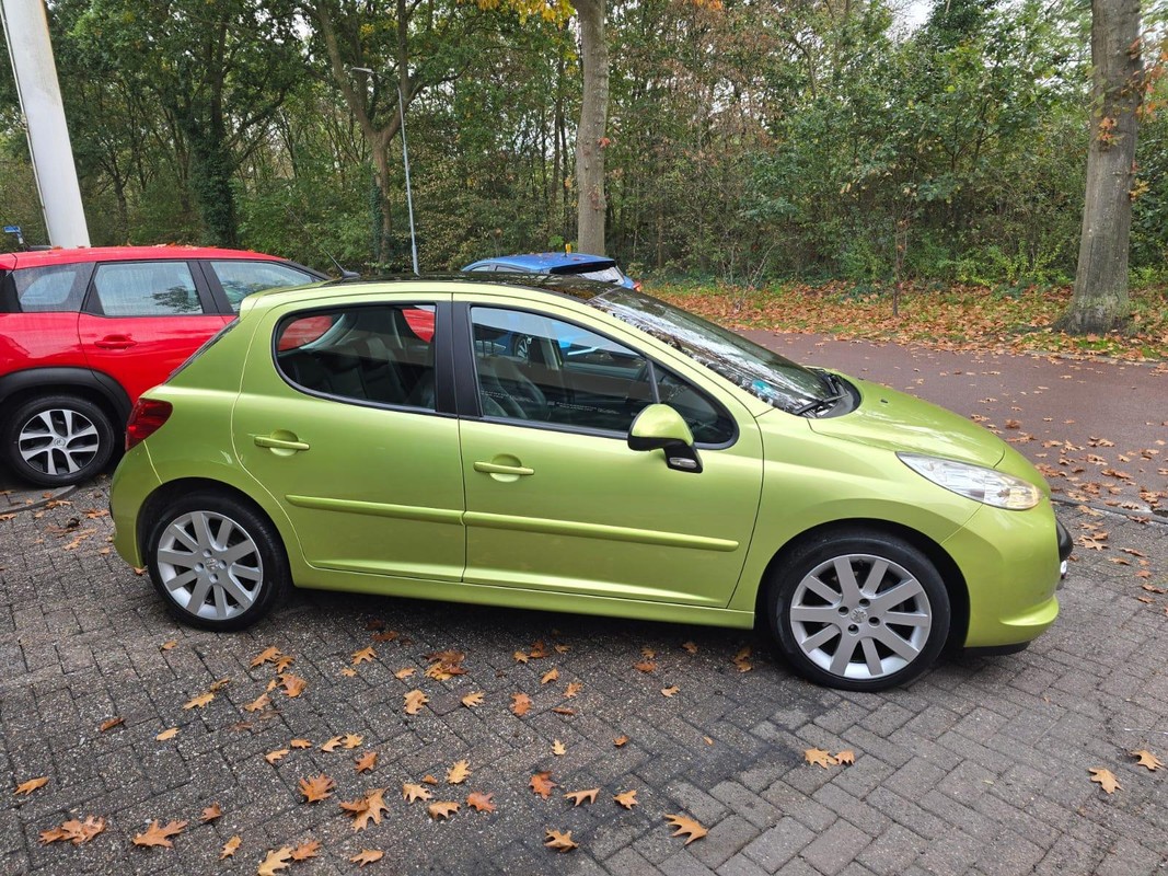 Peugeot 207