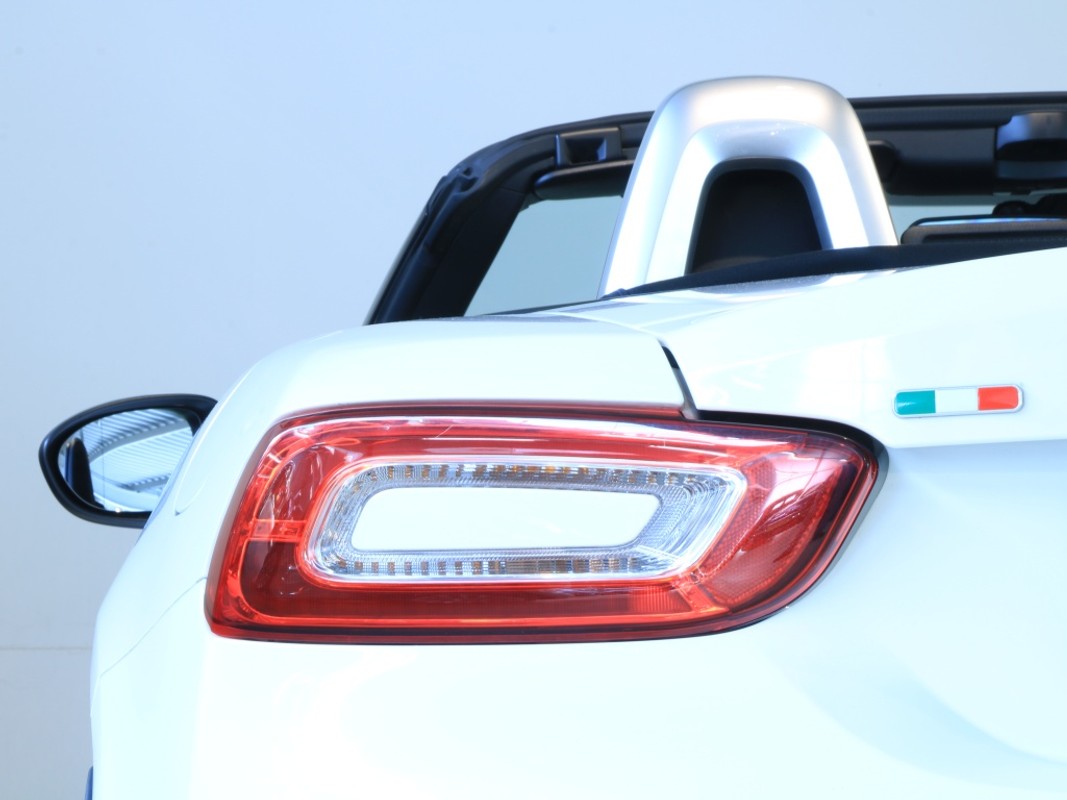 Fiat 124 Spider