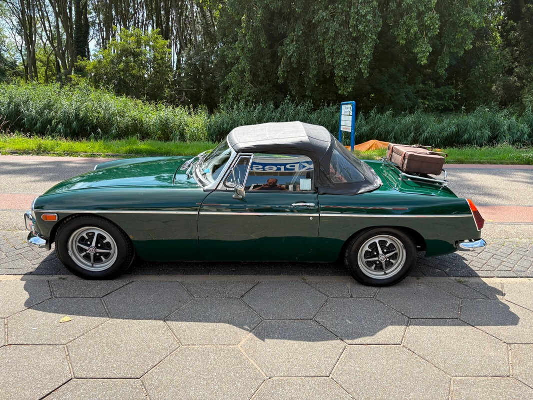 MG 