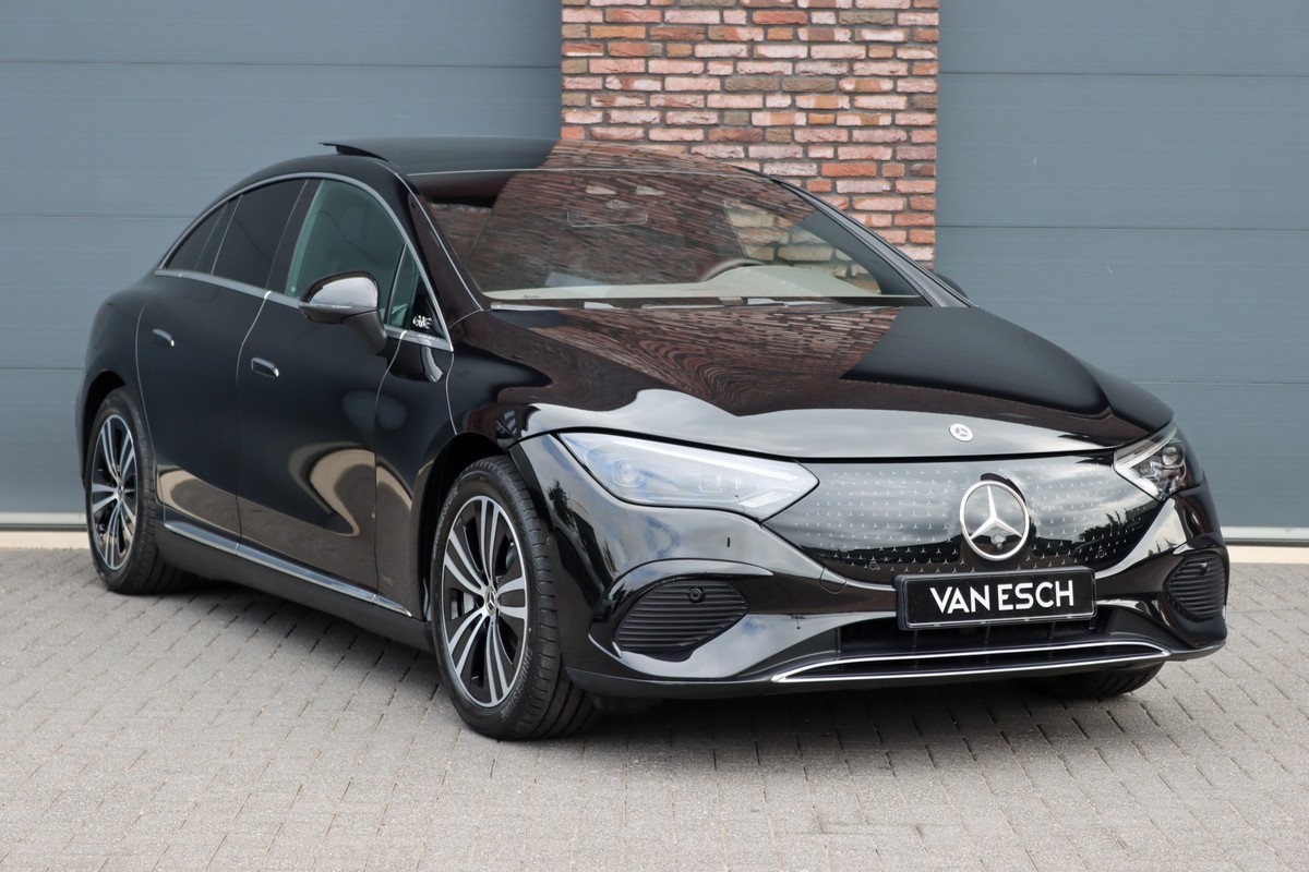 Mercedes-Benz EQE