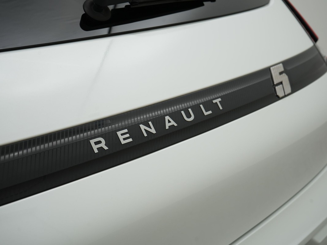 Renault 5