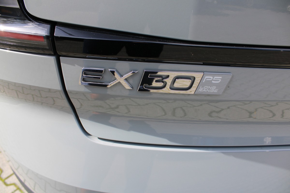 Volvo EX30