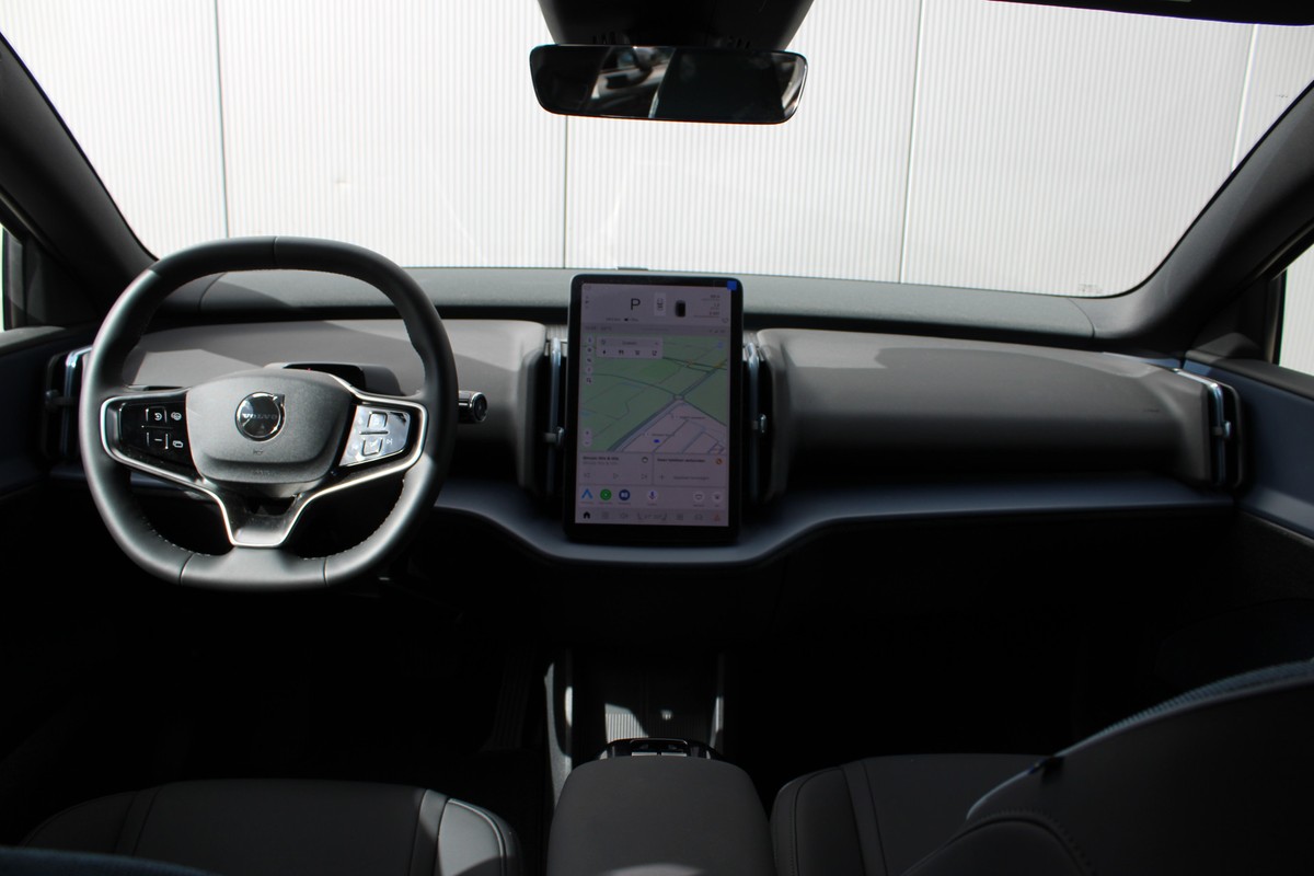 Volvo EX30