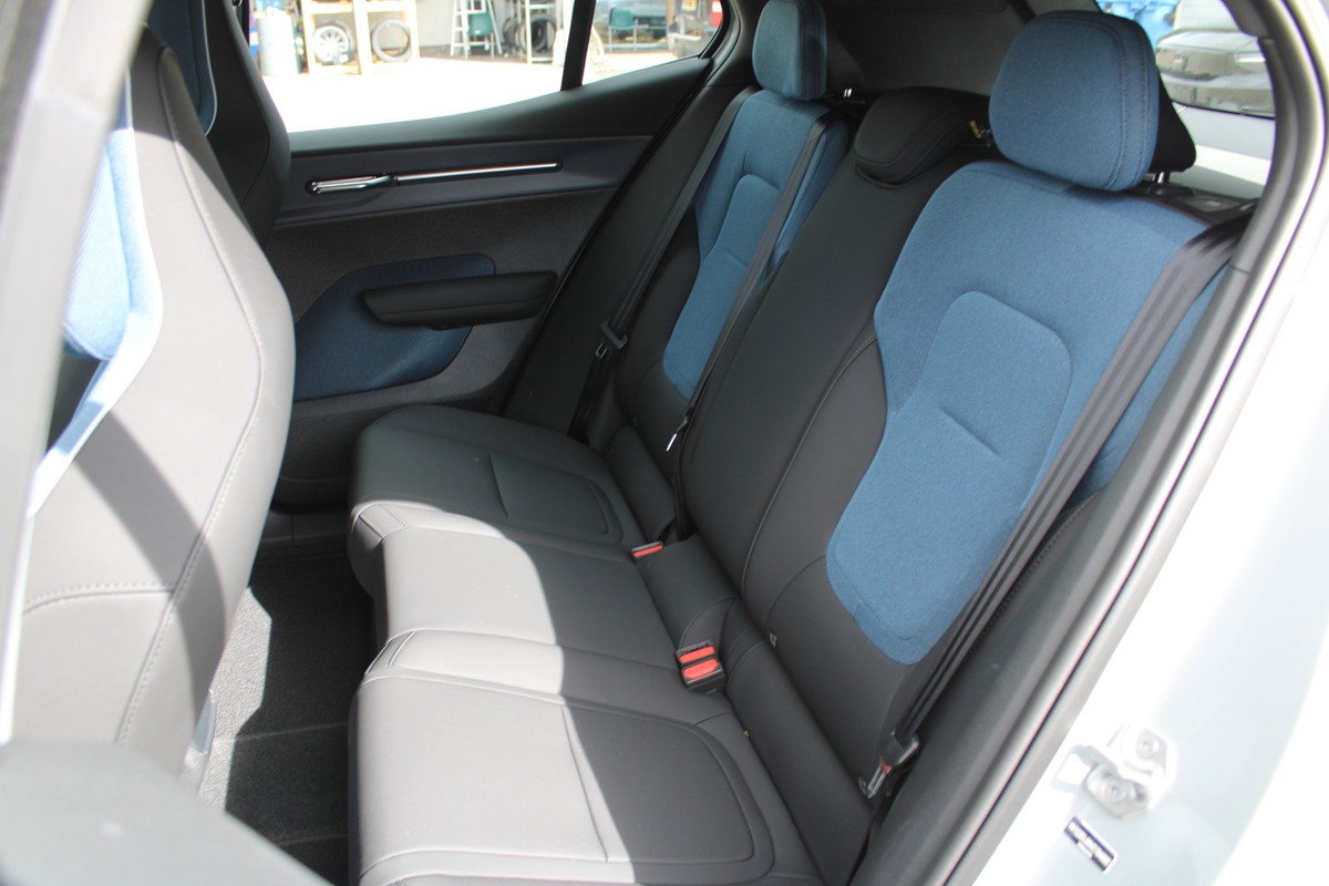 Volvo EX30