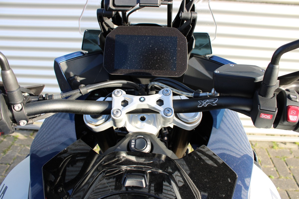 BMW S 1000 XR