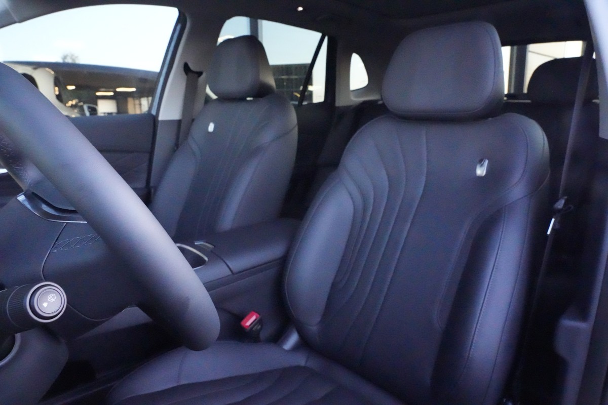 Geely Starray EM-i