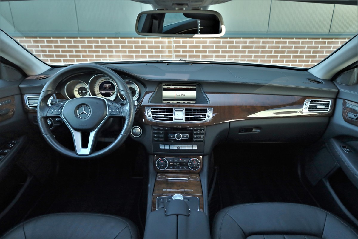 Mercedes-Benz CLS