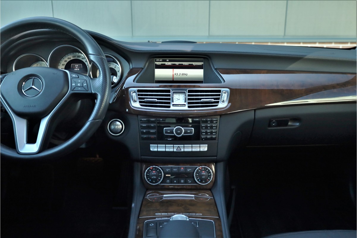 Mercedes-Benz CLS