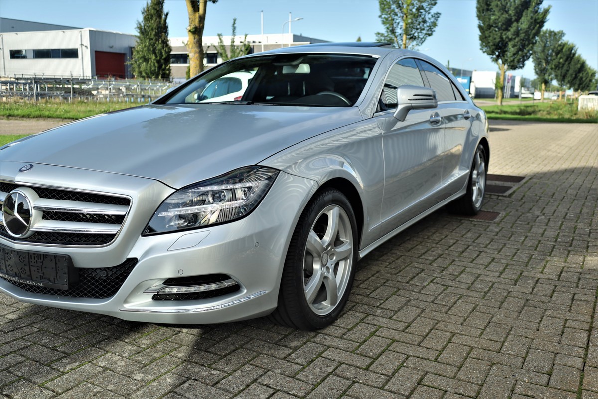 Mercedes-Benz CLS