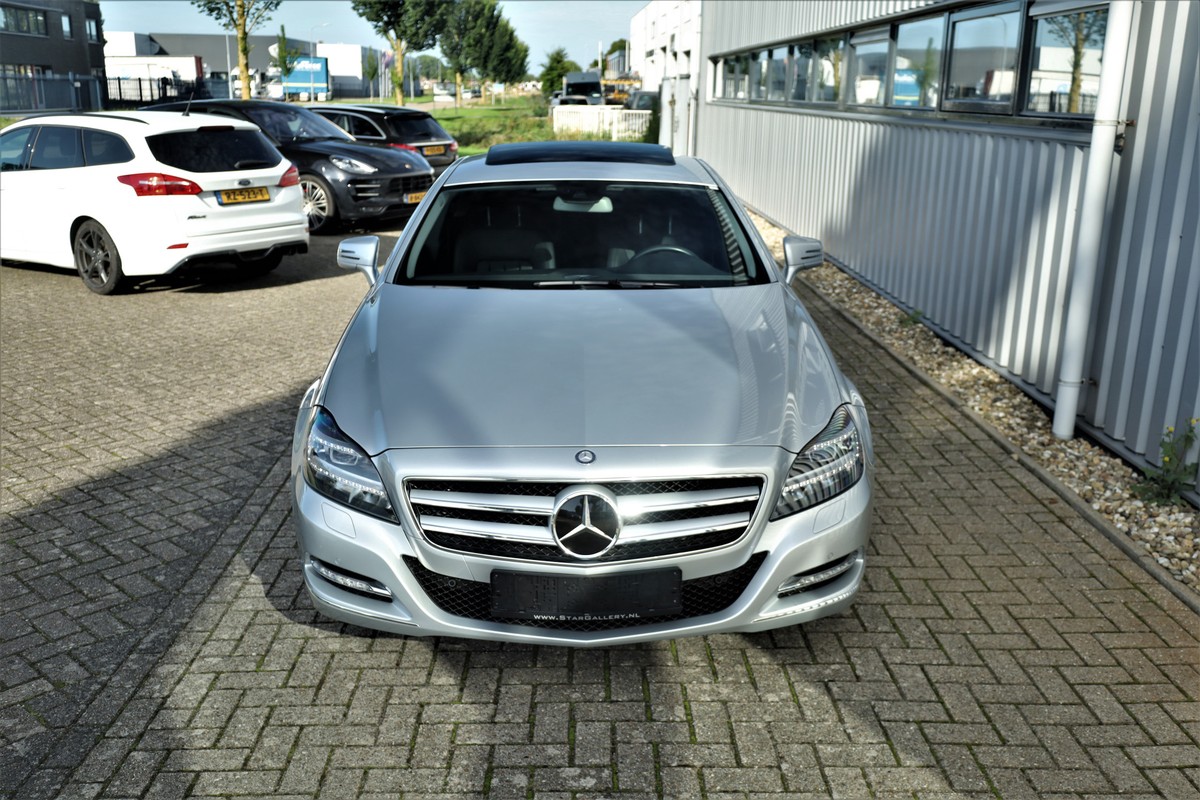 Mercedes-Benz CLS