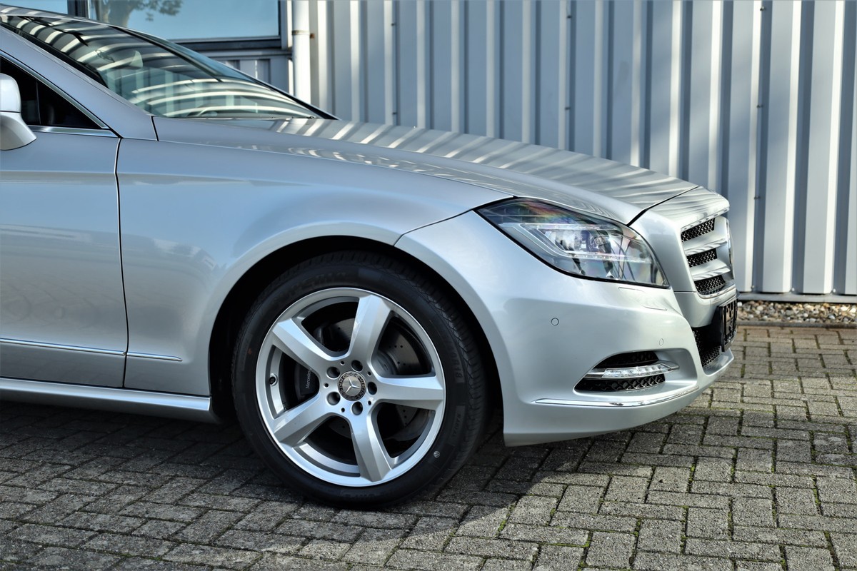Mercedes-Benz CLS