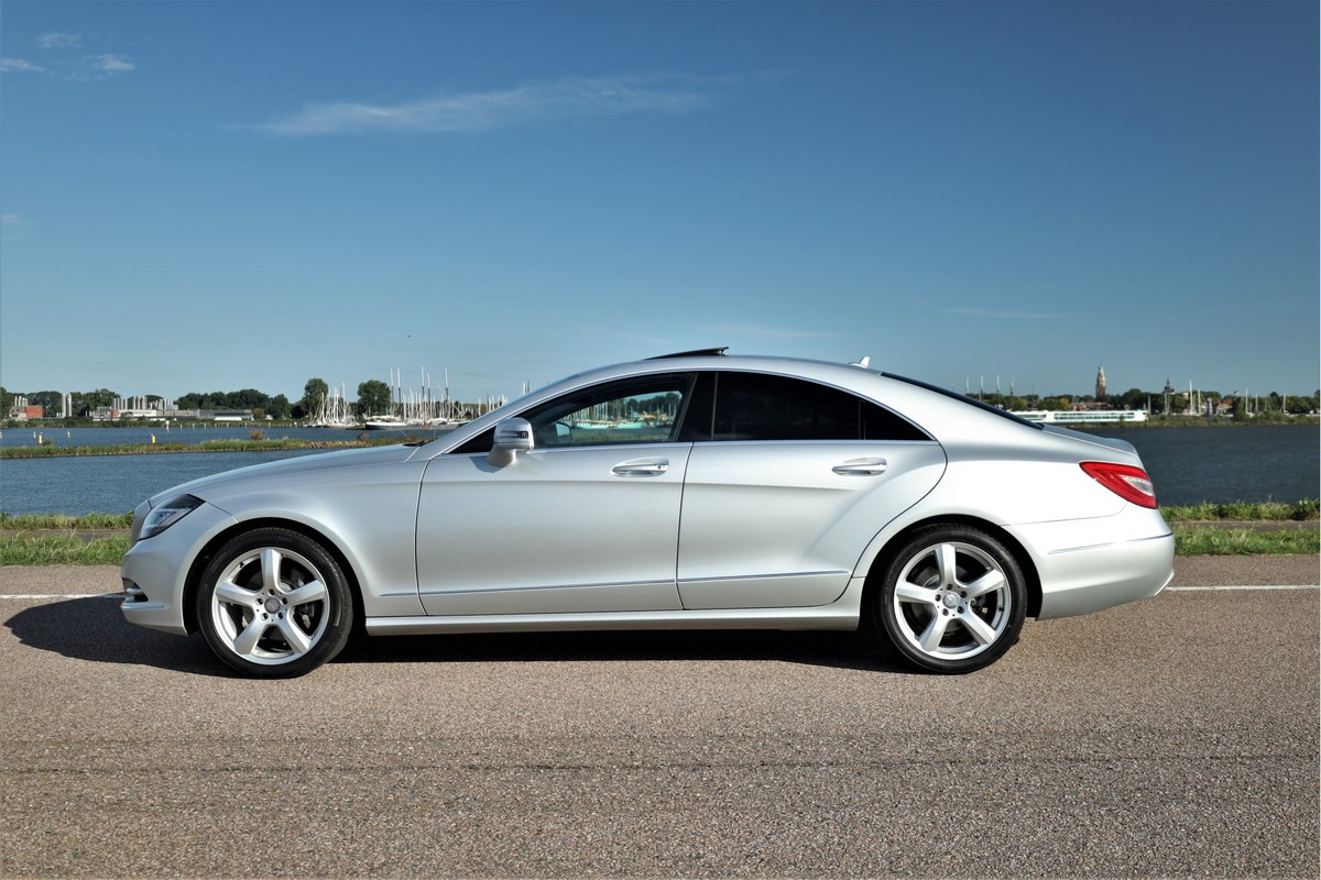 Mercedes-Benz CLS
