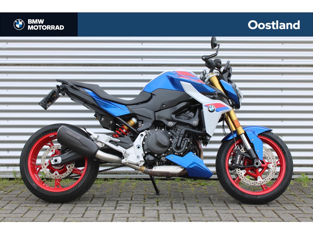 BMW F 900 R