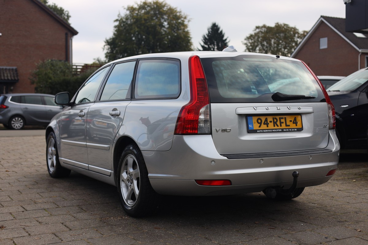 Volvo V50