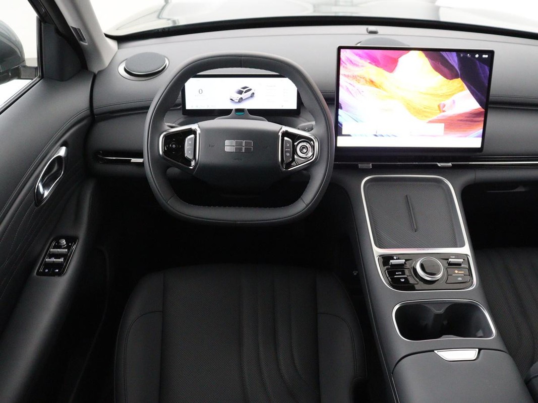 Geely Starray EM-i