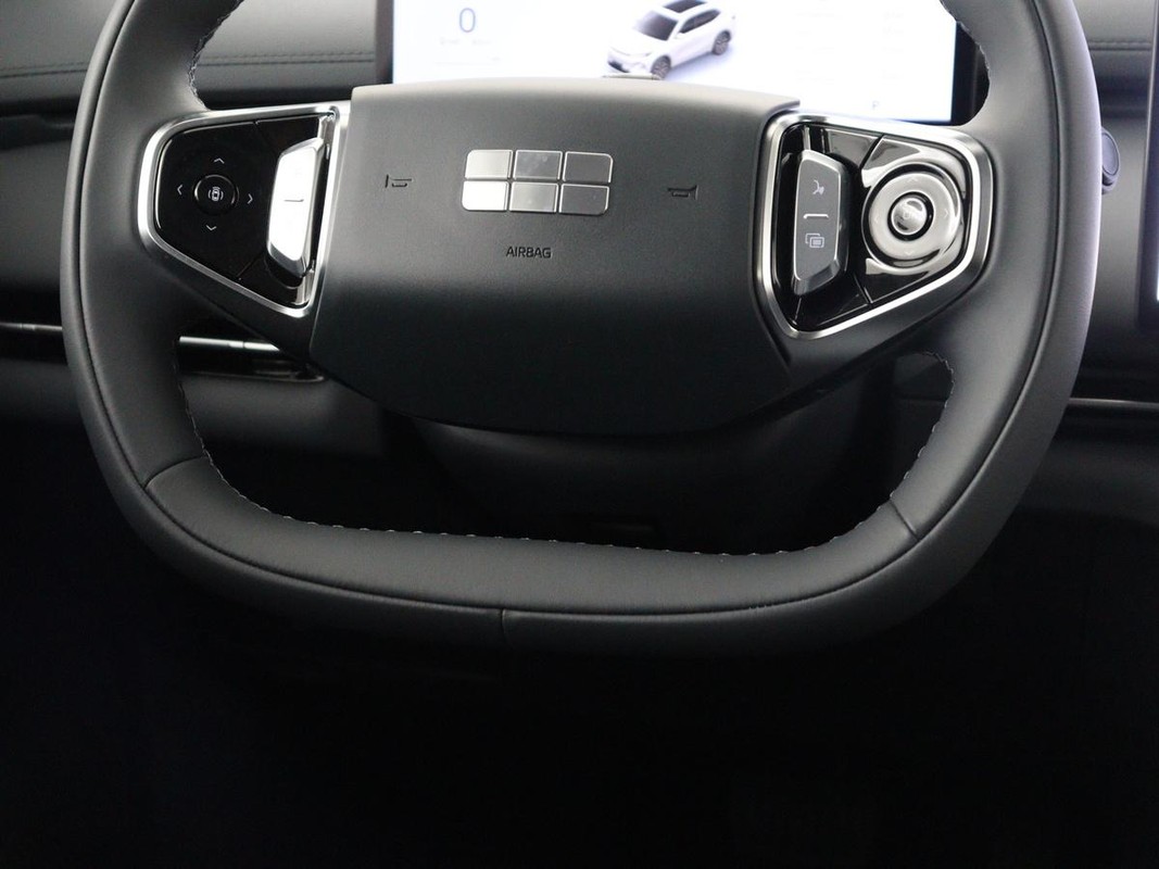 Geely Starray EM-i