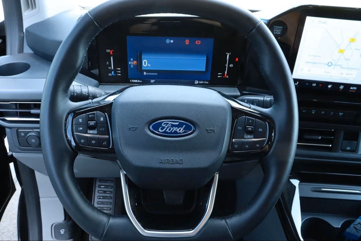 Ford Tourneo Custom